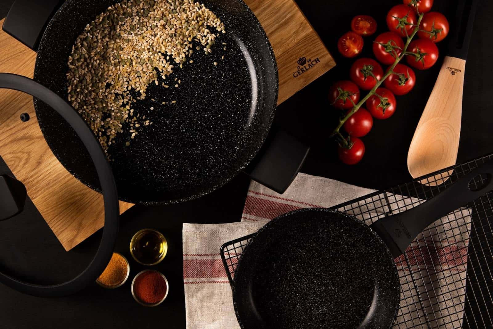 GRANITEX Garnek aluminiowy 28cm z pokrywką
