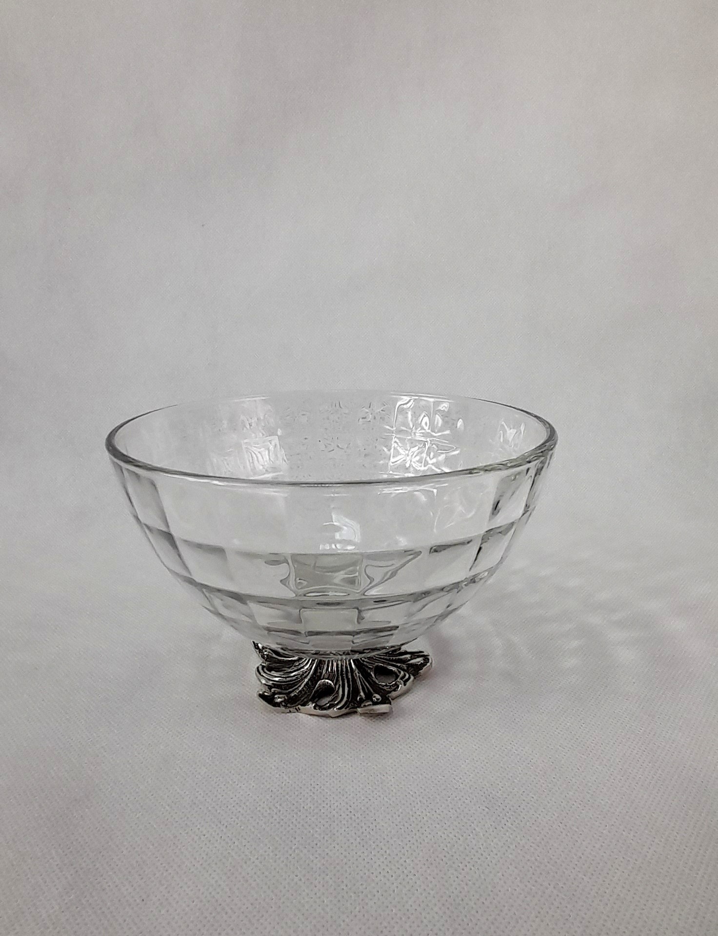 Szklana salaterka 15,5 cm Precjoza