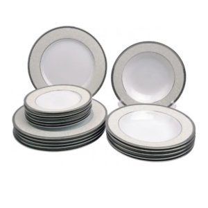 Komplet talerzy na 6 osób / 18 el Bogucice - Agawa Platin 0678