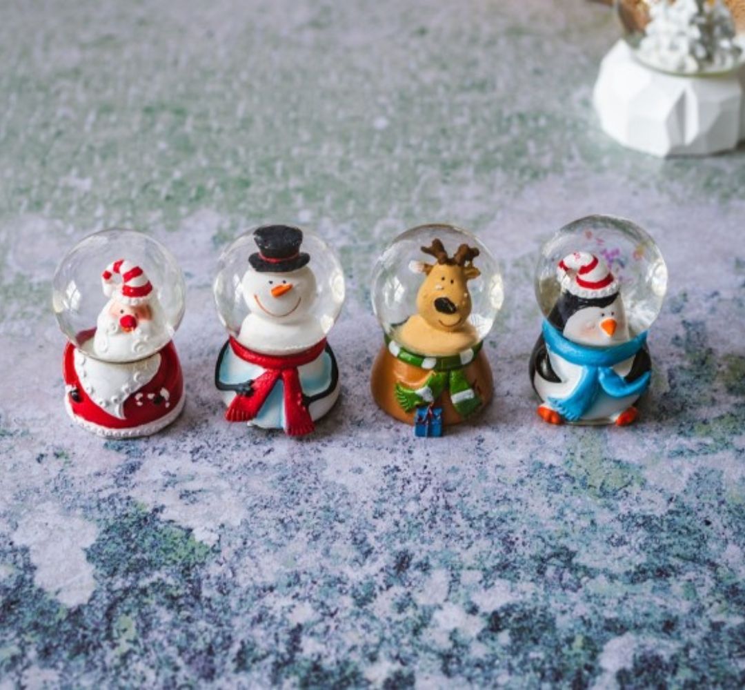 Zimowa kula śnieżna 7 cm - MPL