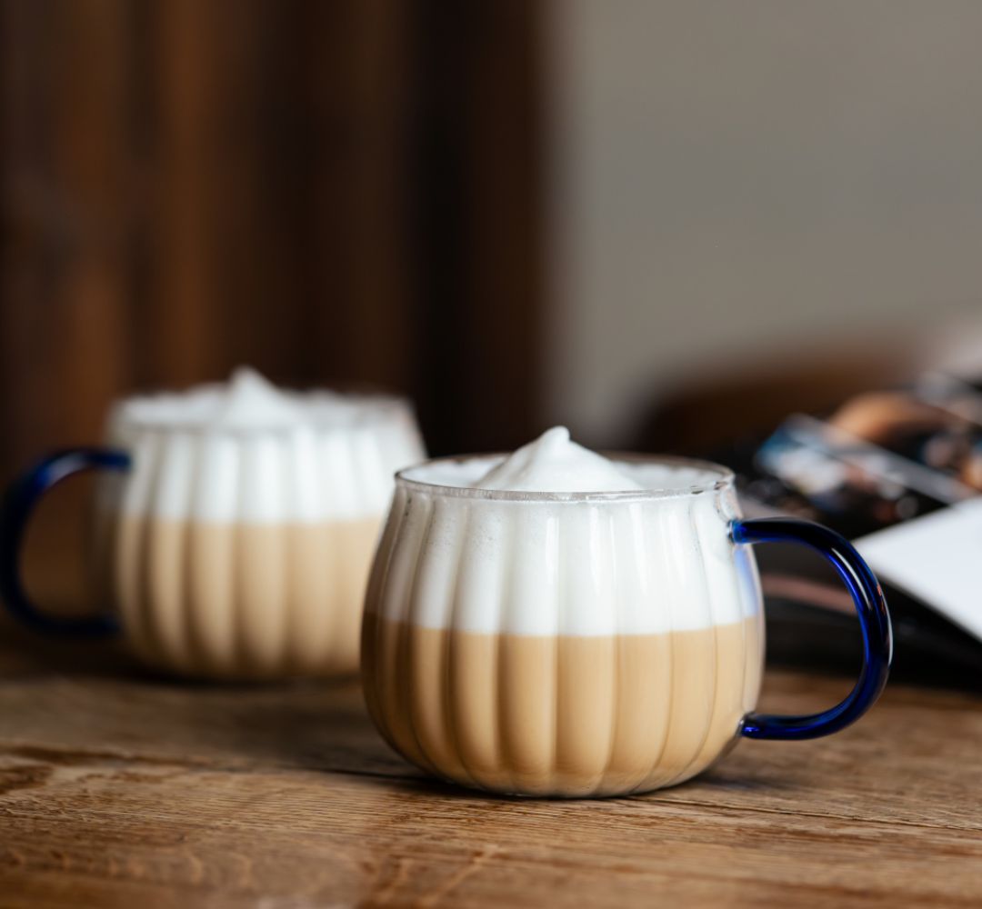 Komplet 2 szklanek niebieskie ucho 350 ml Vialli Design – Tulip