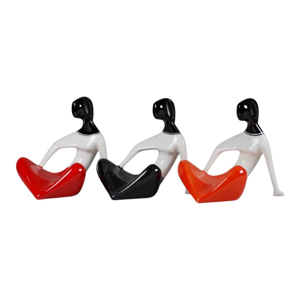 Figurka Dziewczyna siedząca 80 - As Ćmielów